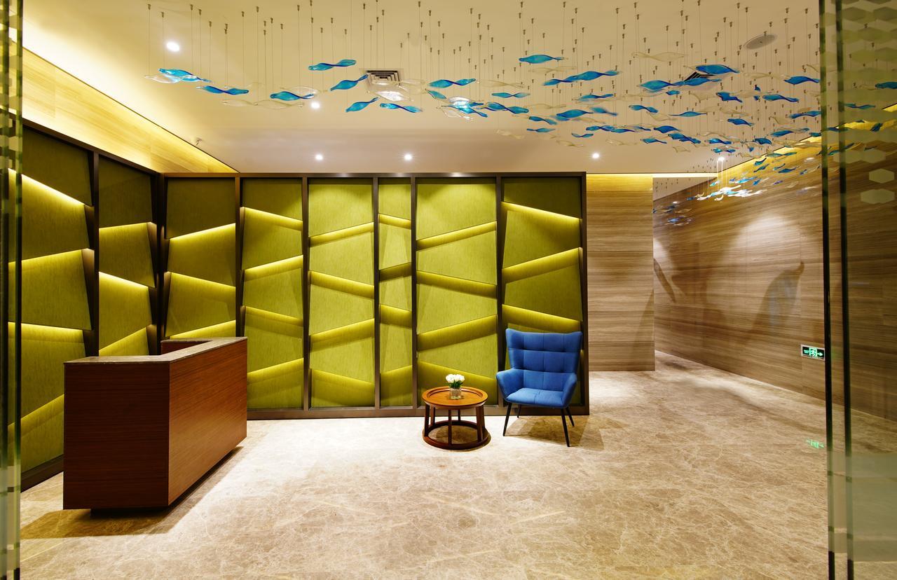 Hampton By Hilton Beihai Bagian luar foto