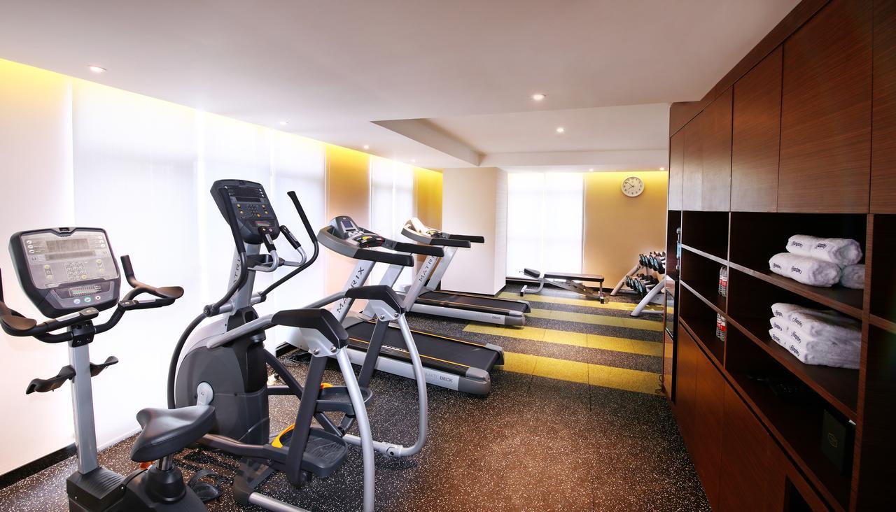 Hampton By Hilton Beihai Bagian luar foto